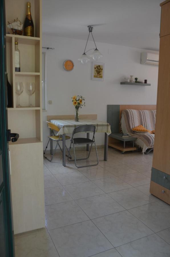 Apartman Ananda Bol - 2 Bedrooms, 7 Beds Εξωτερικό φωτογραφία
