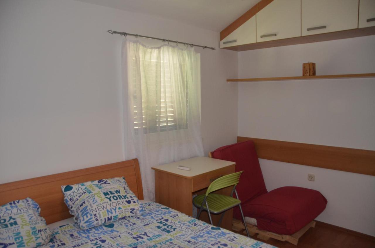 Apartman Ananda Bol - 2 Bedrooms, 7 Beds Εξωτερικό φωτογραφία